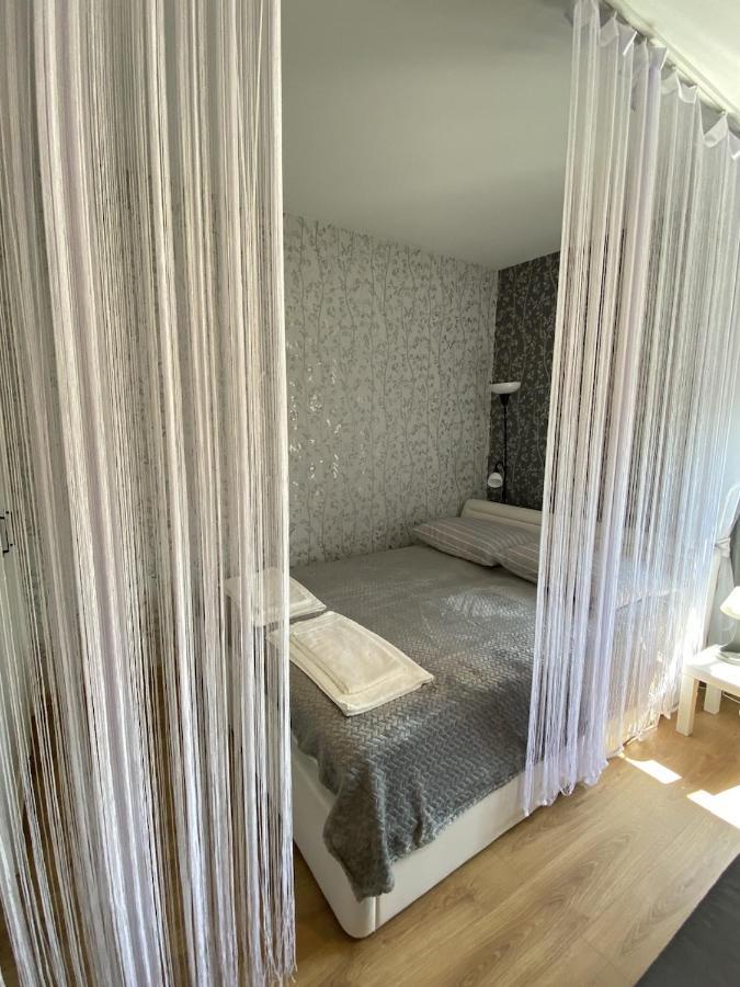 Apartament Czytelnia - Parking Gratis Познань Екстер'єр фото